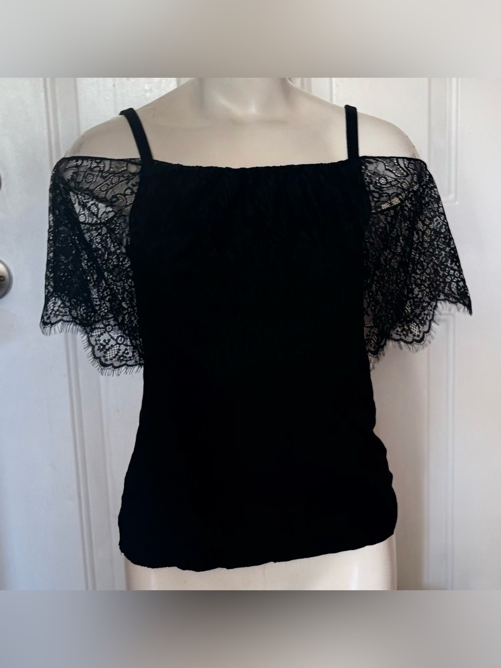 NWT Bailey 44 Black Montage Top Blouse Women’s size Small